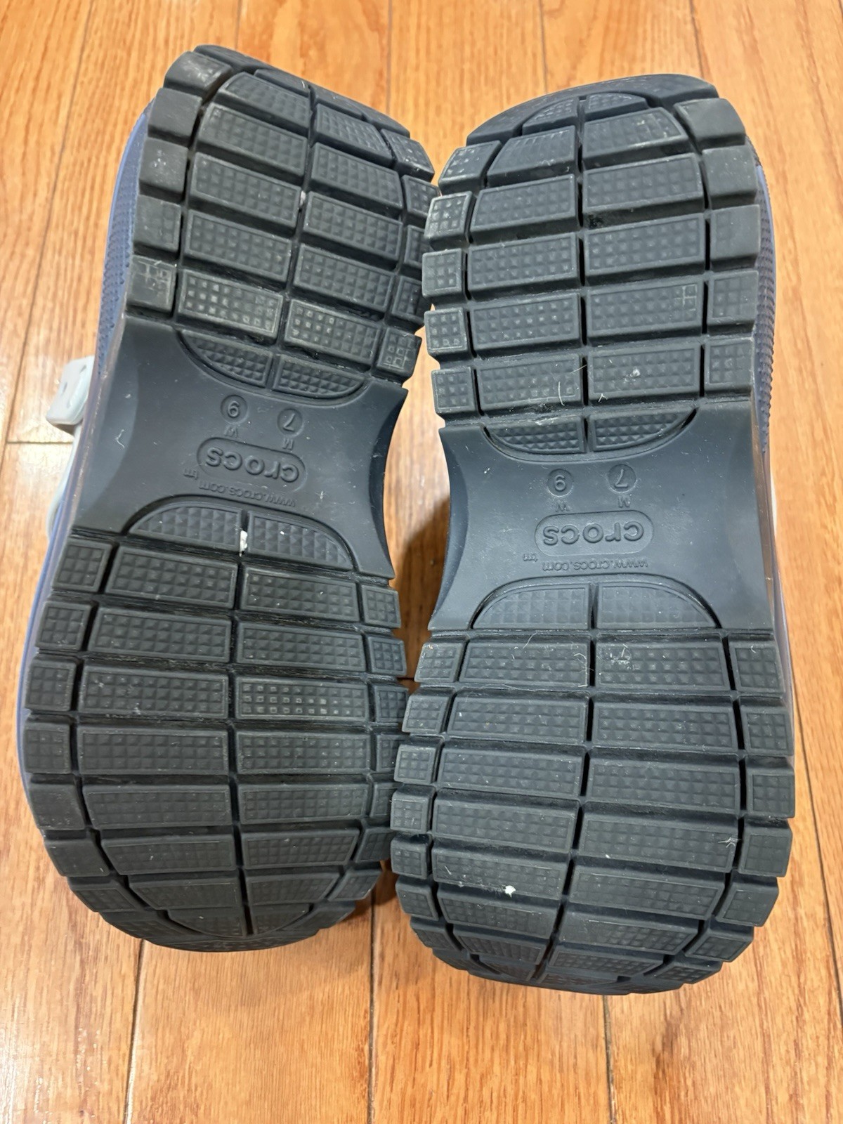 Crocs Mega Crush Platform Sandals Gray Navy Women’s Size 9 Dual Strap Croslite