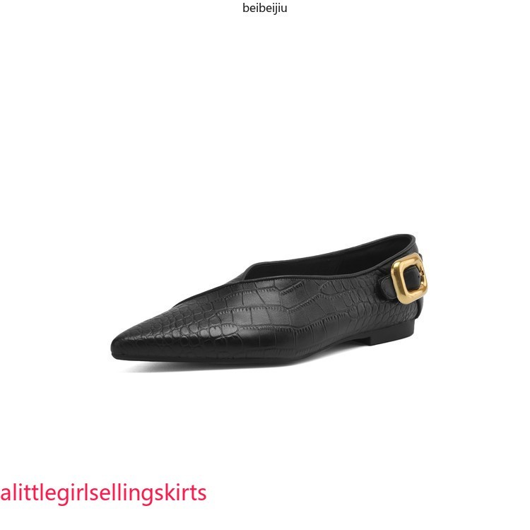 Women’s Flats Slip on Loafers Leopard Weave Alligator Pattern Pointy Toe Shoes