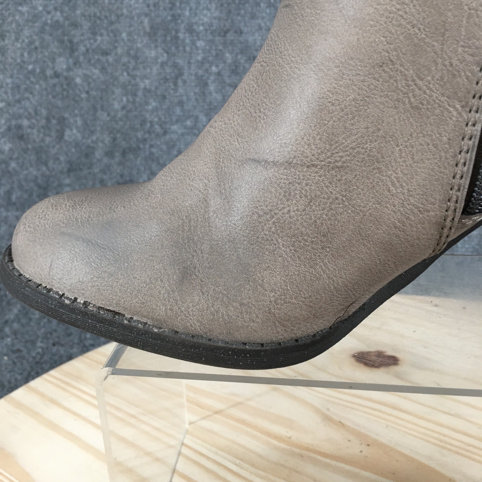 Mia Luce Boots Womens 10 M Ankle Bootie Side Zip Cone Heels Faux Leather Gray