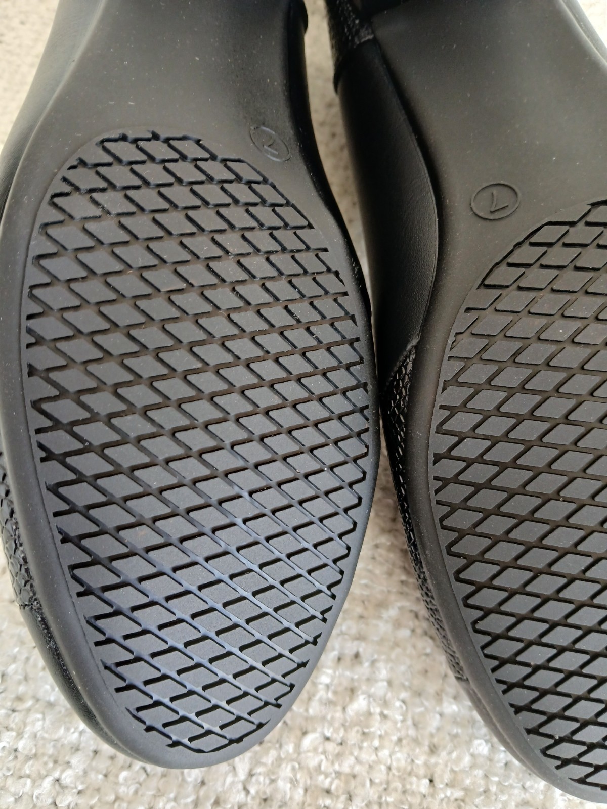 Women’s Orthopedic Low Heel Slip On Dress Shoes Arch Support Comfort Black Sz 7
