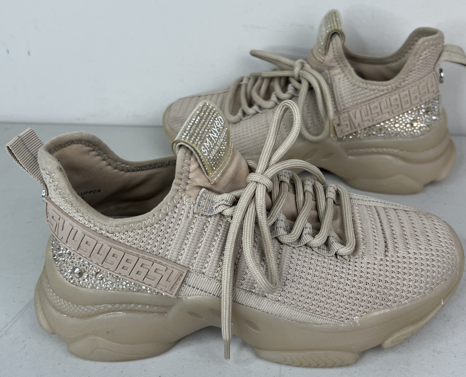 Steve Madden Rhinestone Maxima SM NY90 Tan Beige Sneaker Womens Size 7.5