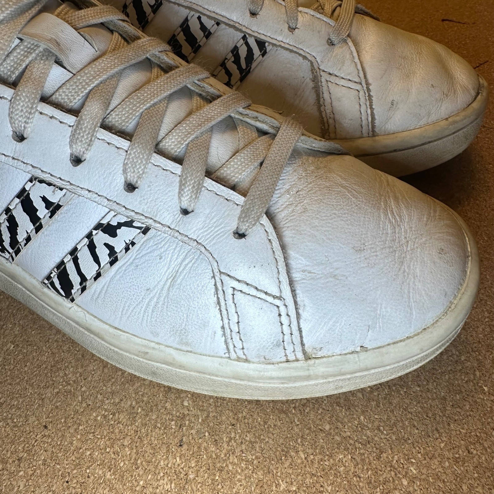 Adidas Grand Court Zebra Print White Leather Sneakers GZ0150 Womens 7.5