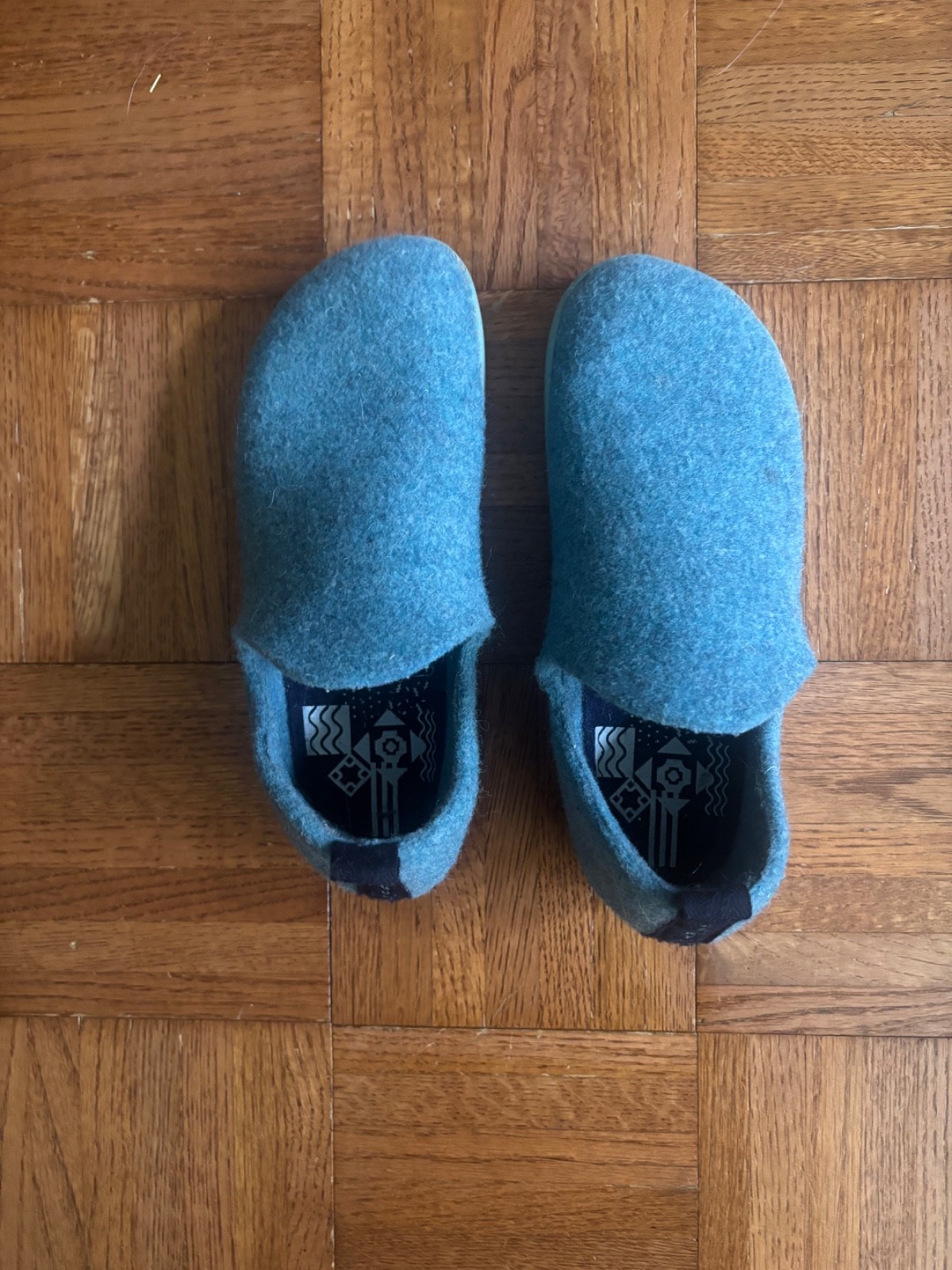 Asportuguesas eco-friendly size 37, featuring a unique geome