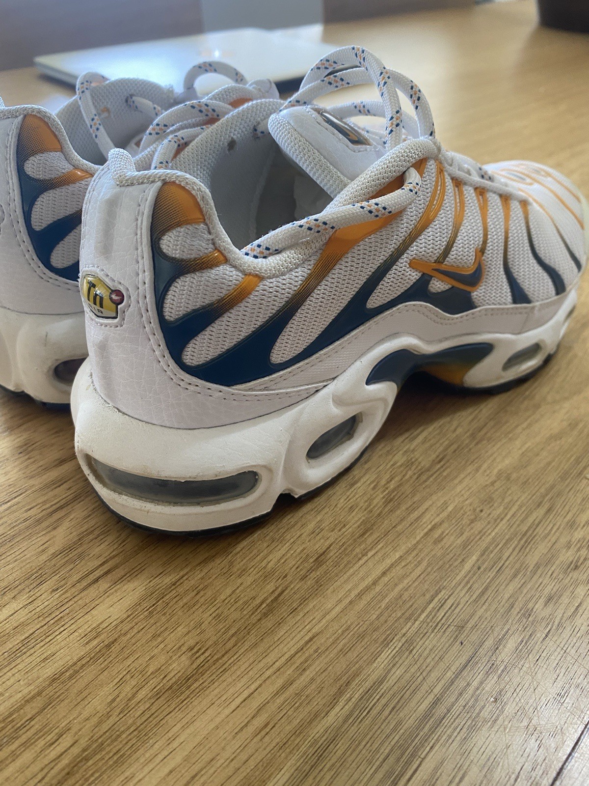 Nike Air Max Plus TN ‘Kumquat Marina’ DV7083-100Sneakers (Women’s US6.5/5Y)