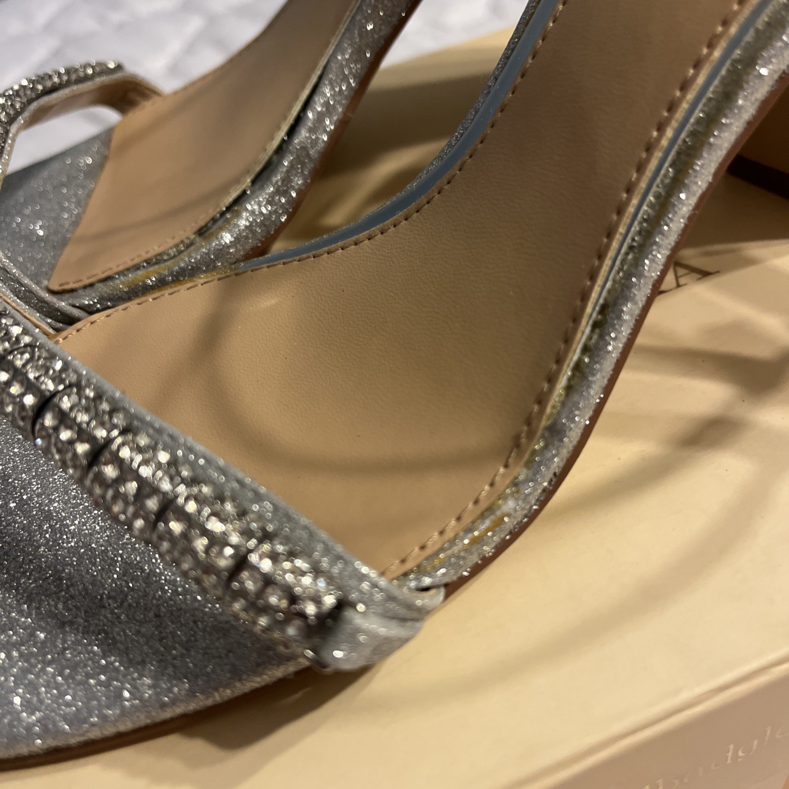 JEWEL BADGLEY MISCHKA Women’s Charlee Embellished Glitter Block Heel Sandals