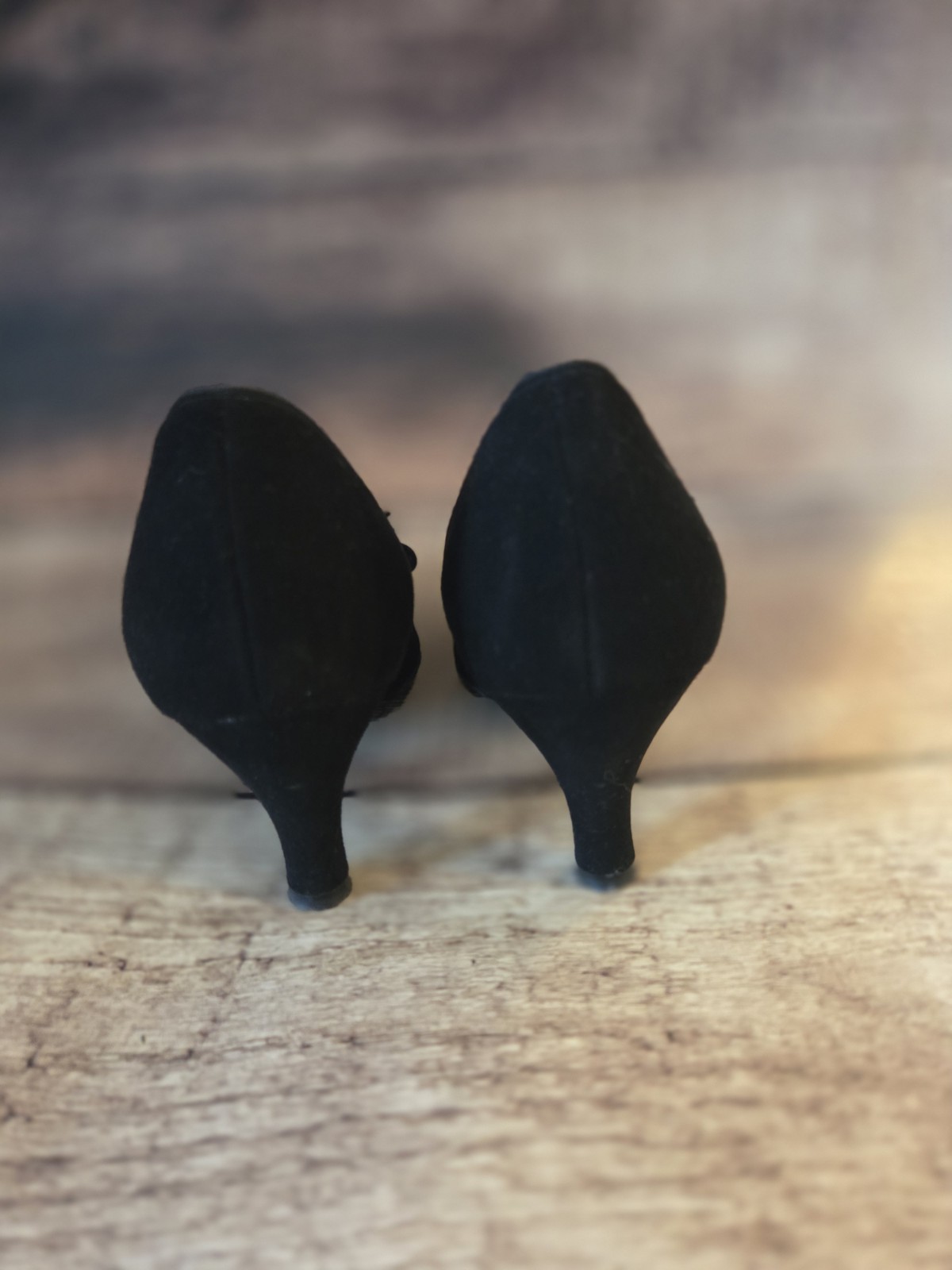 Vintage 60s Rice Oneill Black Suede Pumps Shoes Bows 7 Narrow