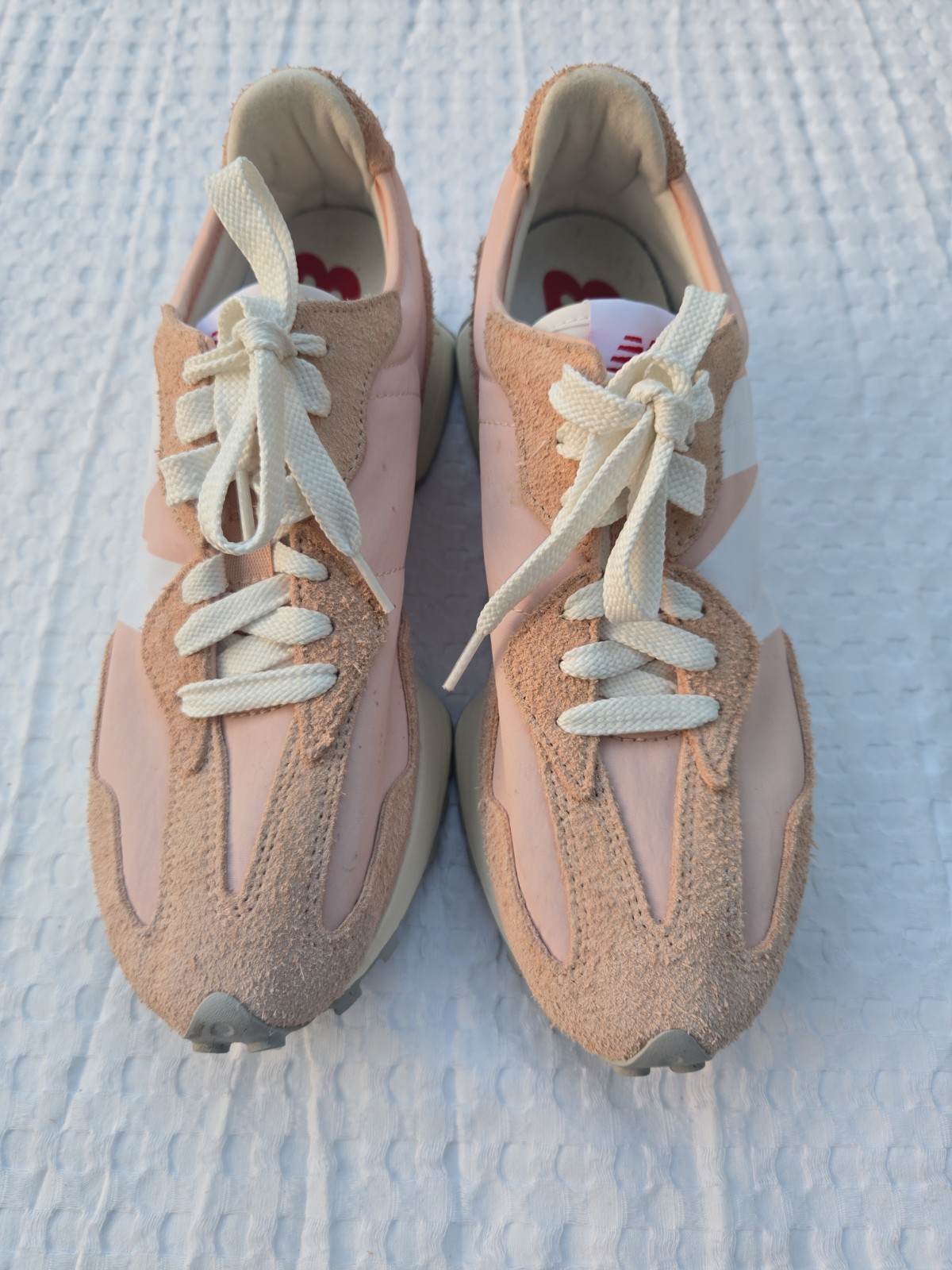 New Balance 327 U327LN Pink Suede Sneakers Women’s Sz 12 / Men’s 10.5 Casual