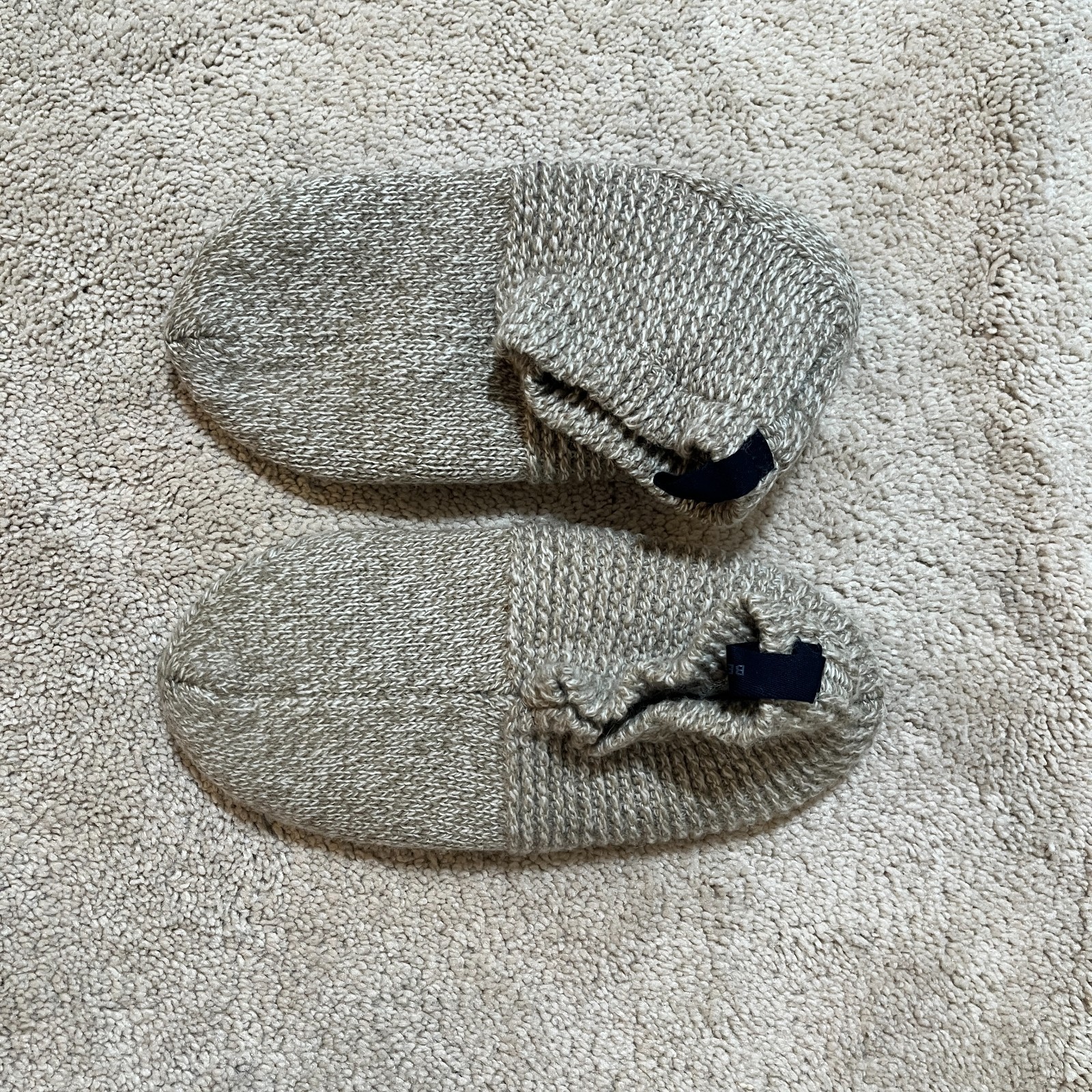 NWOT BOMBAS Gripper Slippers Lined Taupe Size XS Extra Small (US W 5-6.5) Women