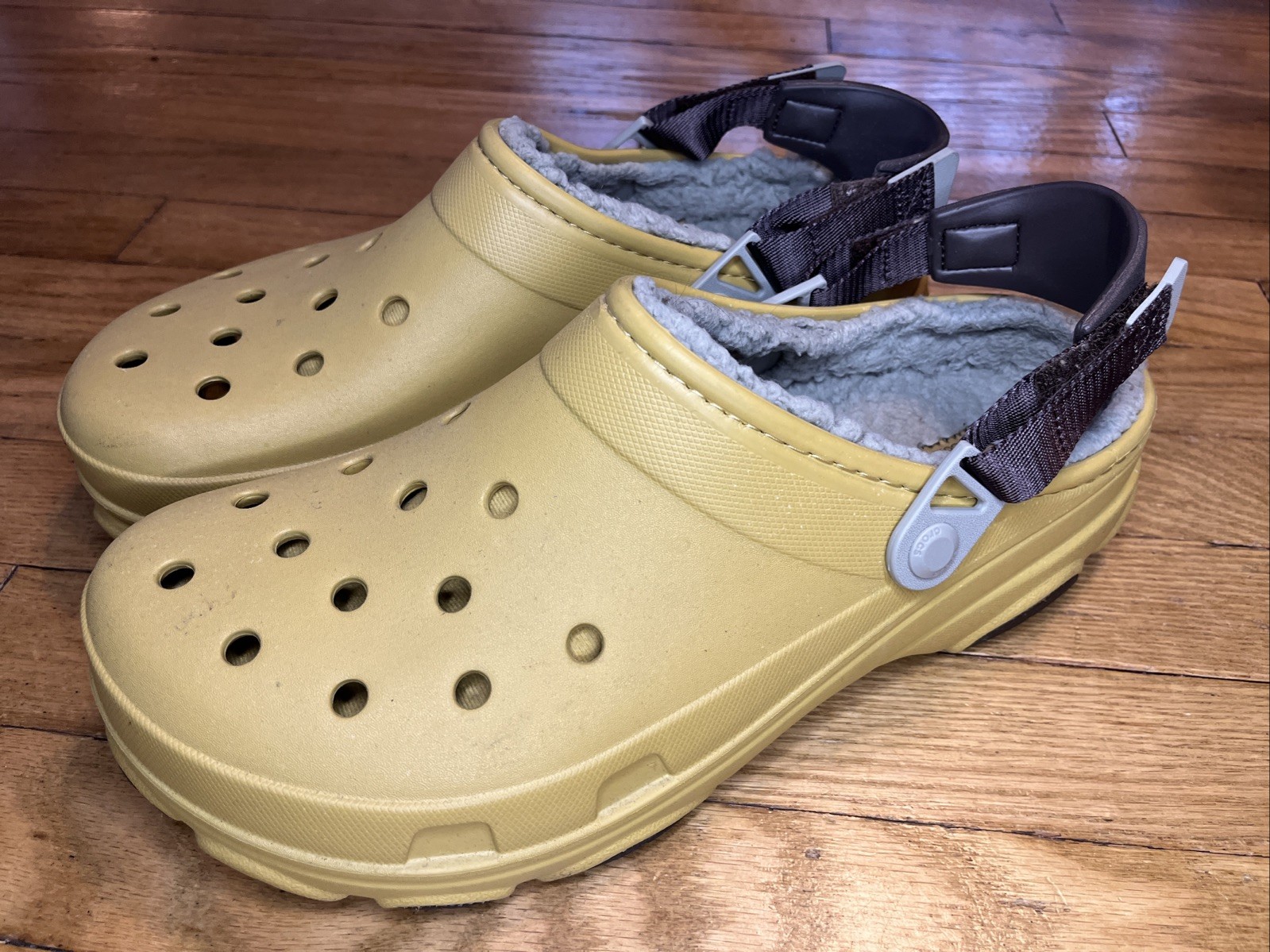 Crocs All Terrain Clog Mens 12Fuzzy Lined Adjustable Heel Strap Excellent Used!