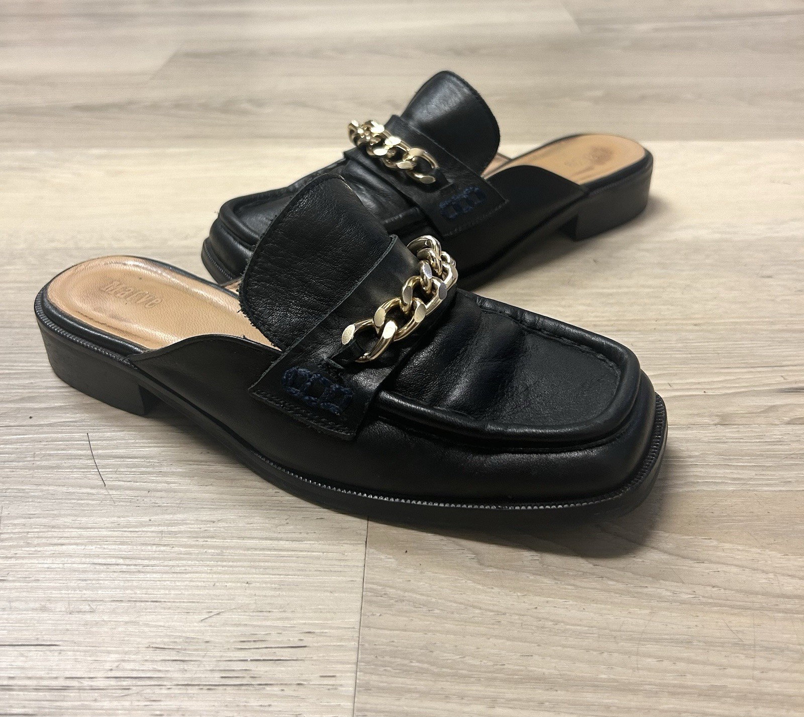Anthropologie Maeve Shoes Loafers Black Leather Flats Gold Chain Women 37 US 6.5