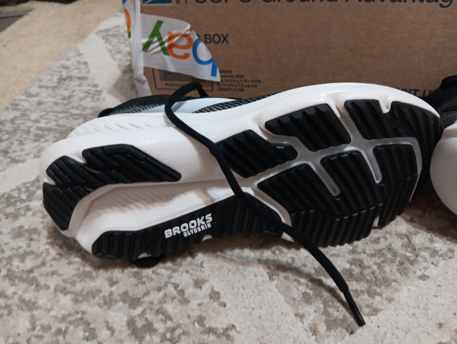 Brooks Glycerin 23 Women’s Size 7 B Shoes Black Grey White Size 1204651B090