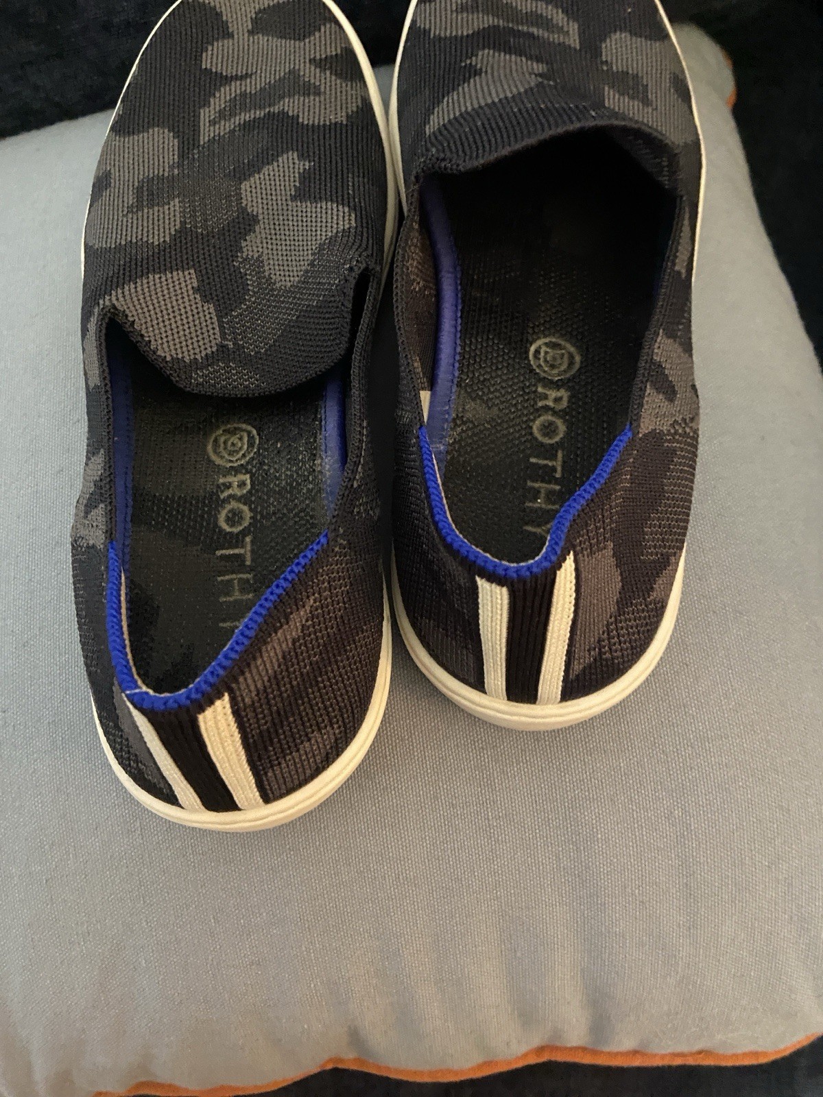 Women’s Rothy’s camouflage Sneakers size 8.5
