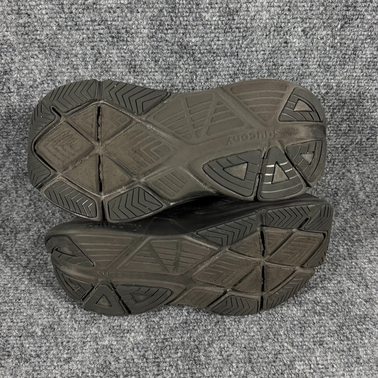 Saucony Guide 18 Women’s Running Shoes Black PWRRUN CenterPath Mesh US 6