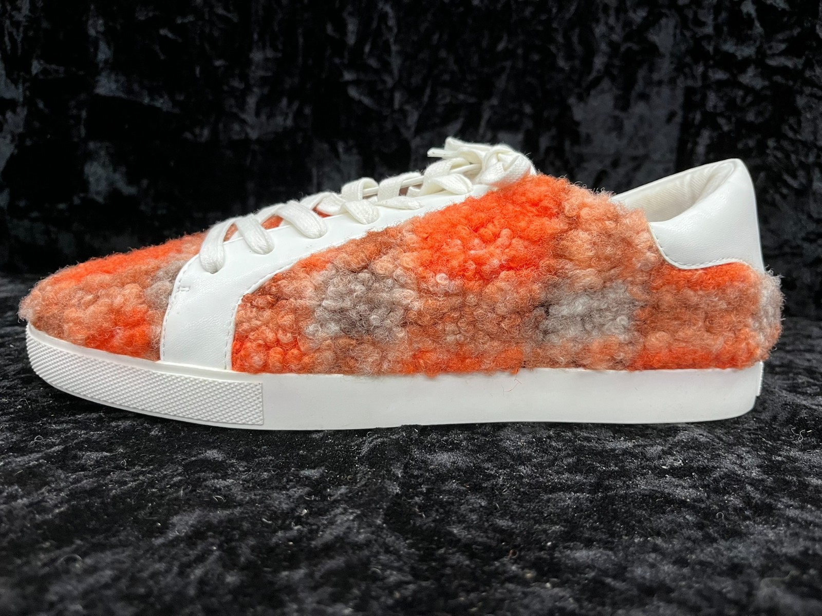 Katy Perry The Rizzo Sneakers Women’s 11M Orange Multi Faux Shearling (398)