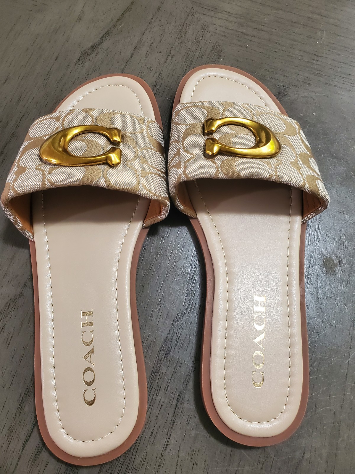 Coach Women’s Beige/Gold Leather Signature Logo Slide Sandals US 10