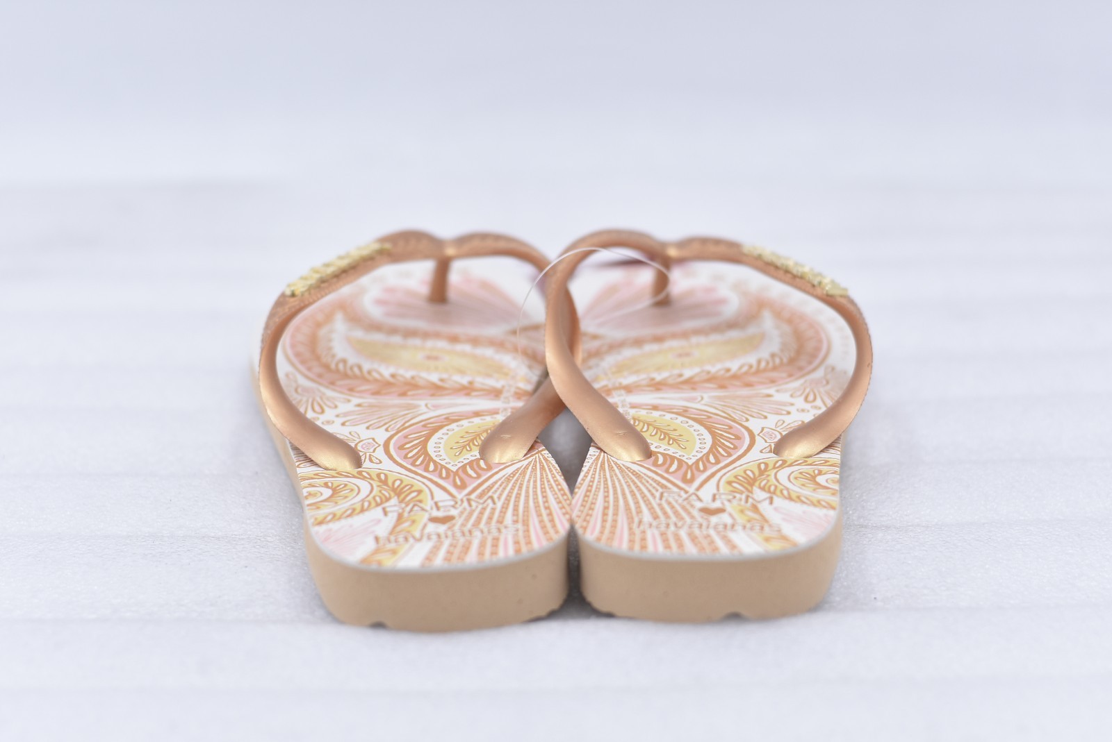 Womens Havaianas Farm Flip-Flop Sandals – Golden Papillon Size 6 (EU 37-38)