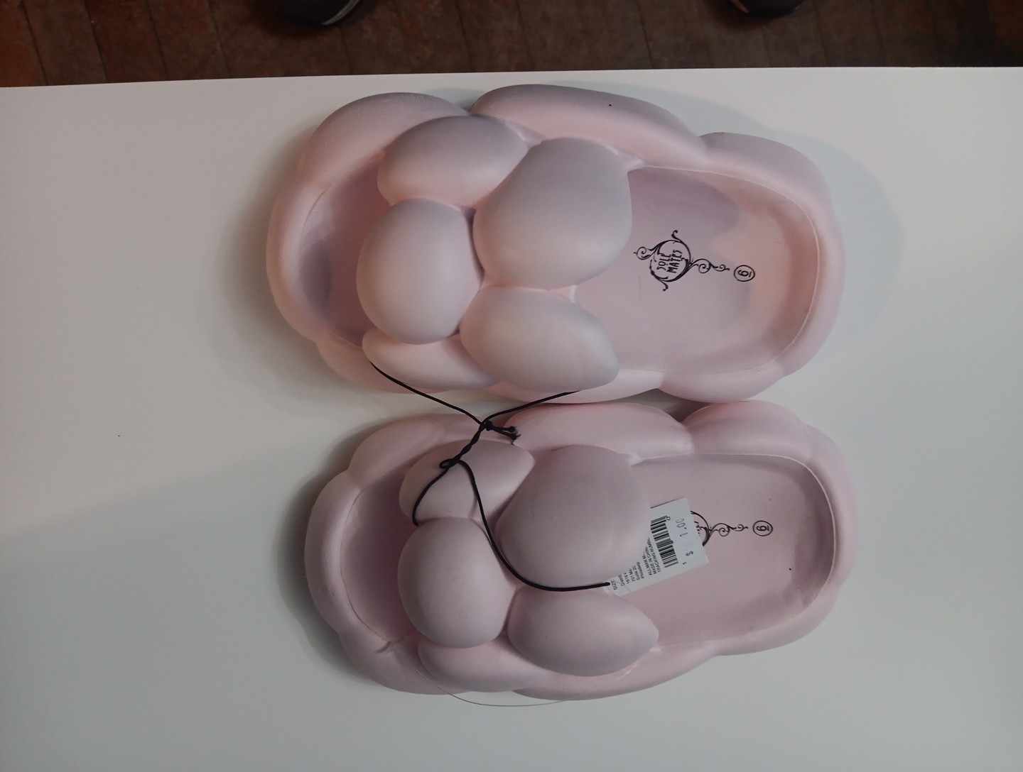 Sole Mates Pink Kawaii Cloud EVA Foam Slide Sandals Size 6