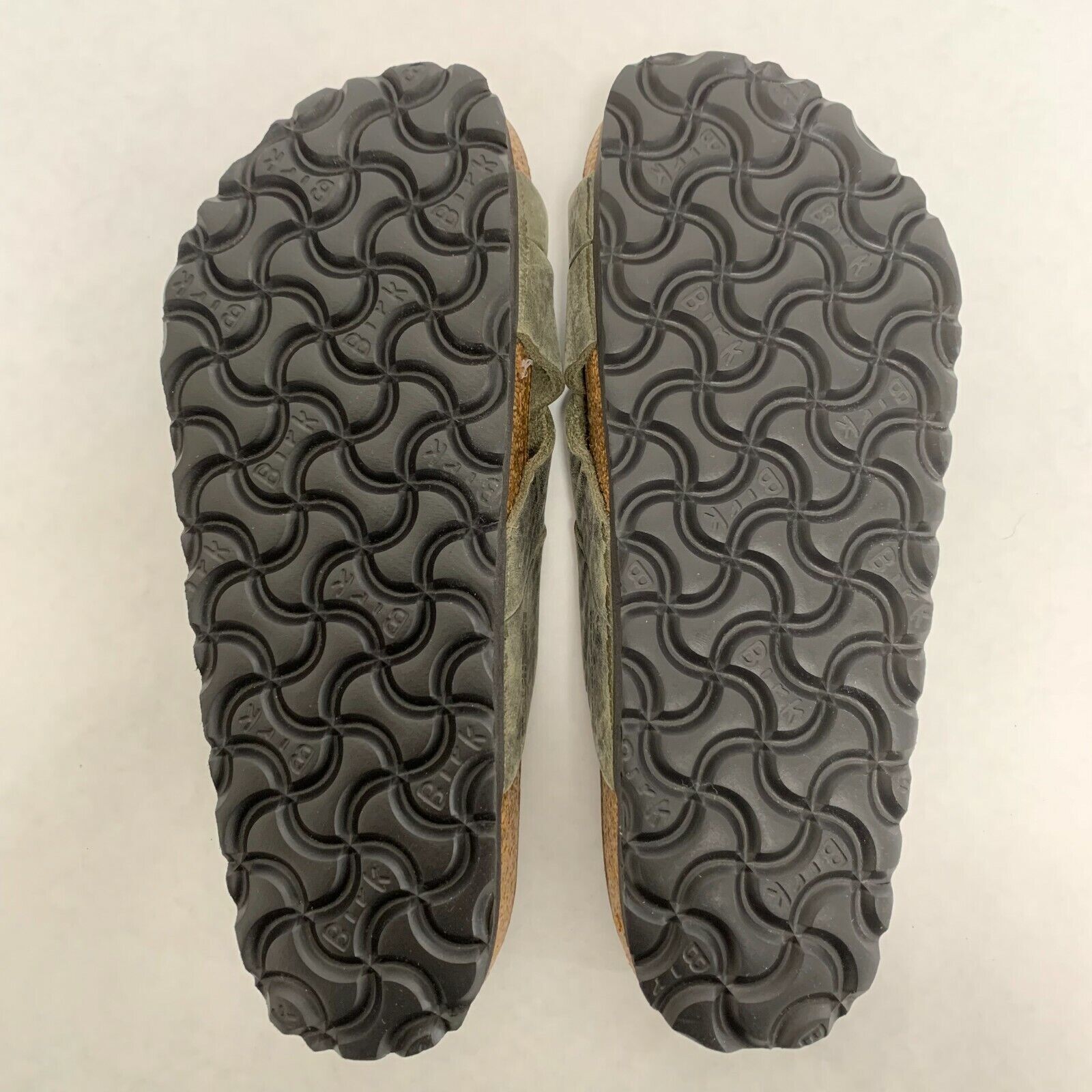 Birkenstock New w/o Box Lugano Faded Khaki Oiled Leather Regular – Select Size