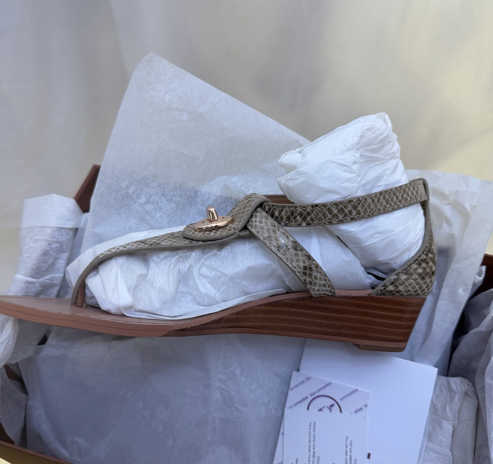 Coach Ingrid T-Strap Sandal Natural Snake Print Size 6.5 NIB