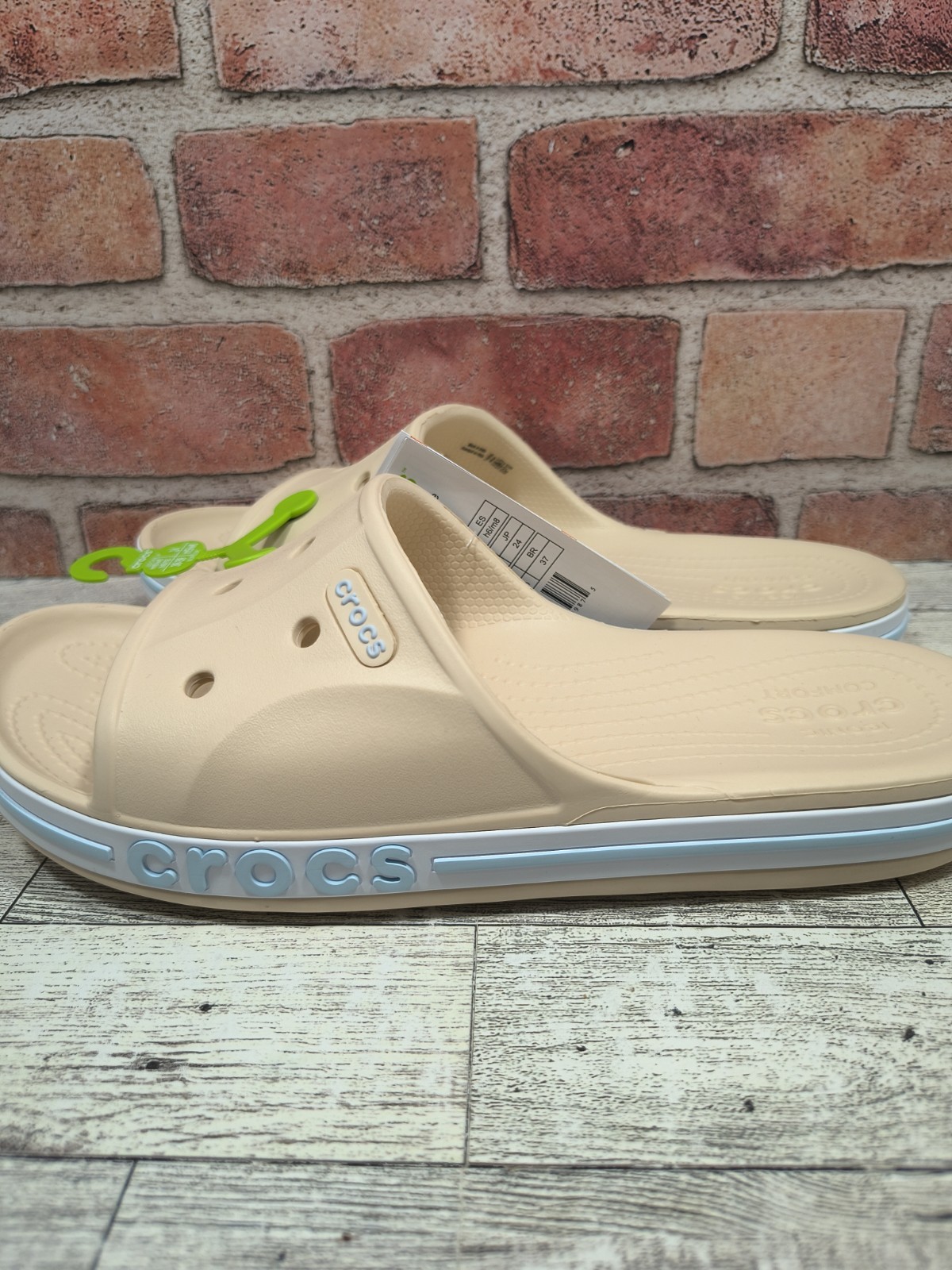 Crocs Bayaband Beige Raised Crocs Logo Unisex Slides Size M6/W8 205392-1LI NWT