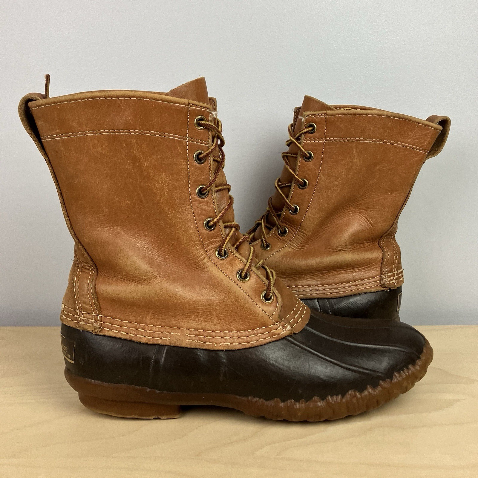 Vintage L.L. Bean Women’s Size 9.0 Duck Boots Brown Leather Unlined Hunting Shoe
