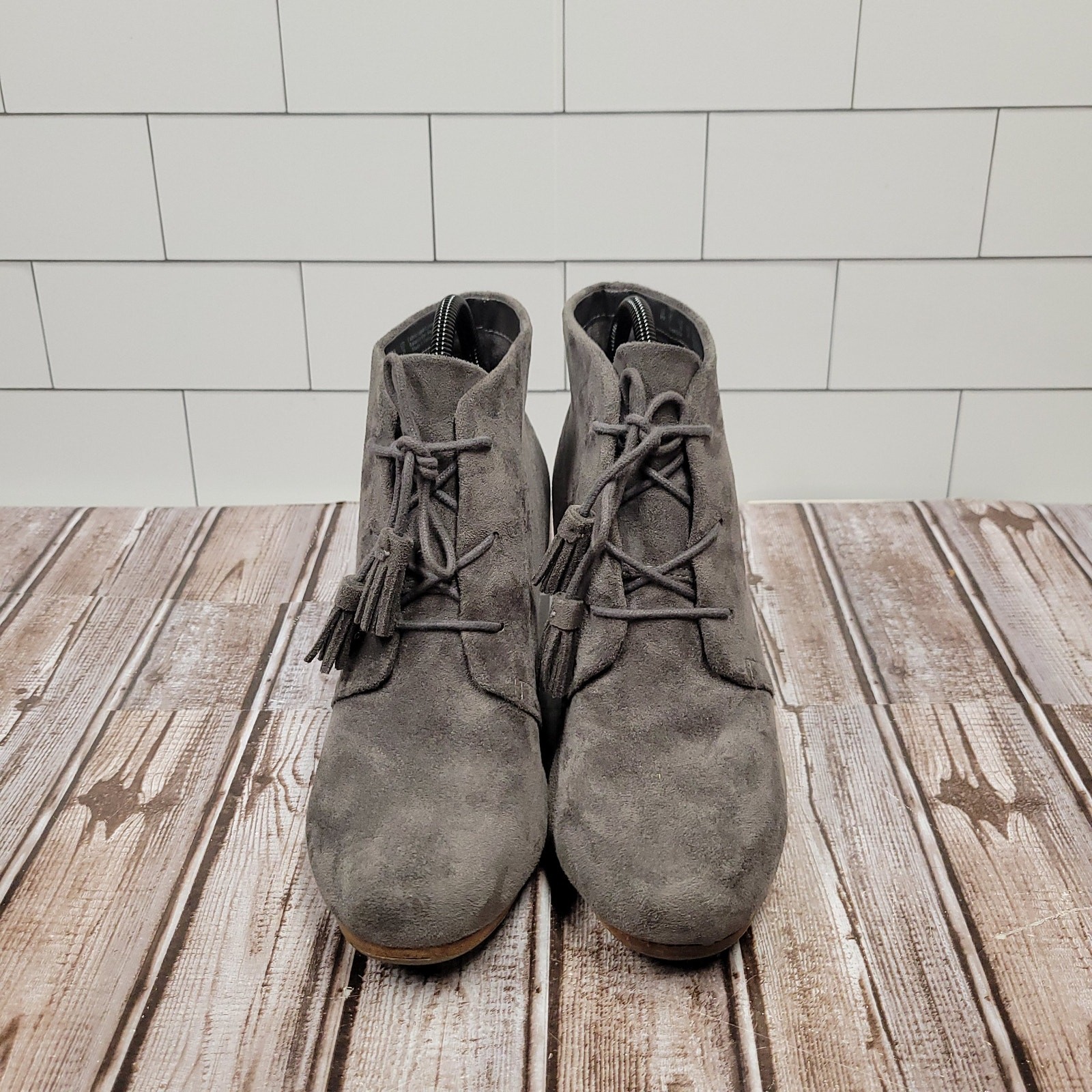 Dr. Scholl’s Dakota Gray Suede Ankle Booties Womens Size 9 Comfort Shoes