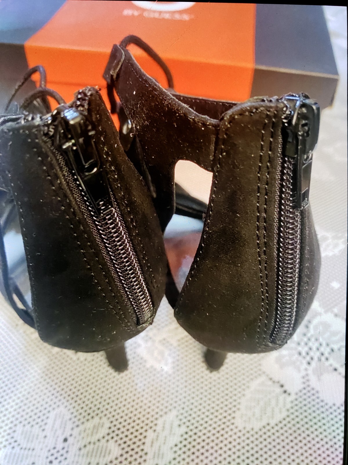 G by GUESS Black Lace-Up Pointed Toe Strappy Stiletto Heels 7.5 M