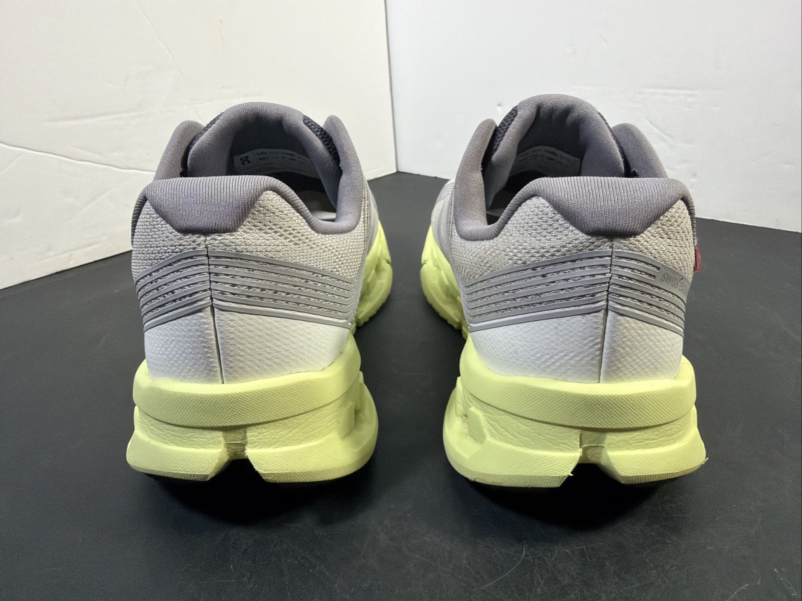 On Cloud CloudGo «Frost Hay» Women’s Size 7.5 Wide D Grey Running Shoes 65.98229