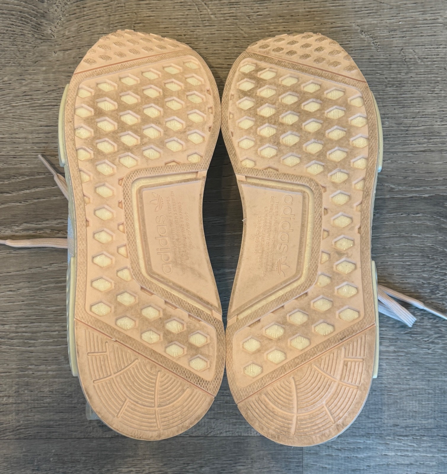 Adidas NMD_R1 Sneakers | Ladies 8.5 | Pink/Cream Wonder Quartz