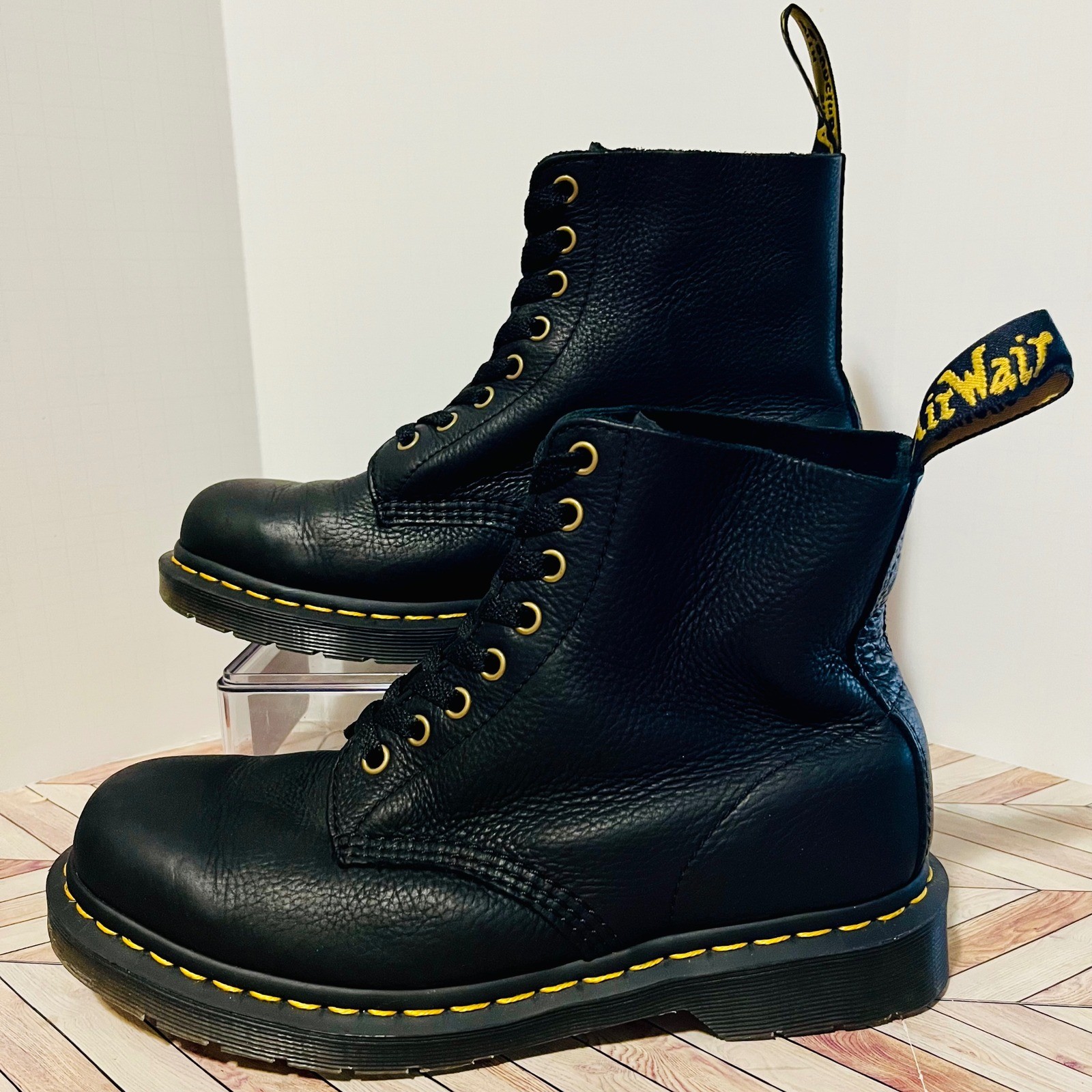 Dr Martens 1460 Pascal Black Virginia Leather Women 9 Men 8 Boots Goth Grunge