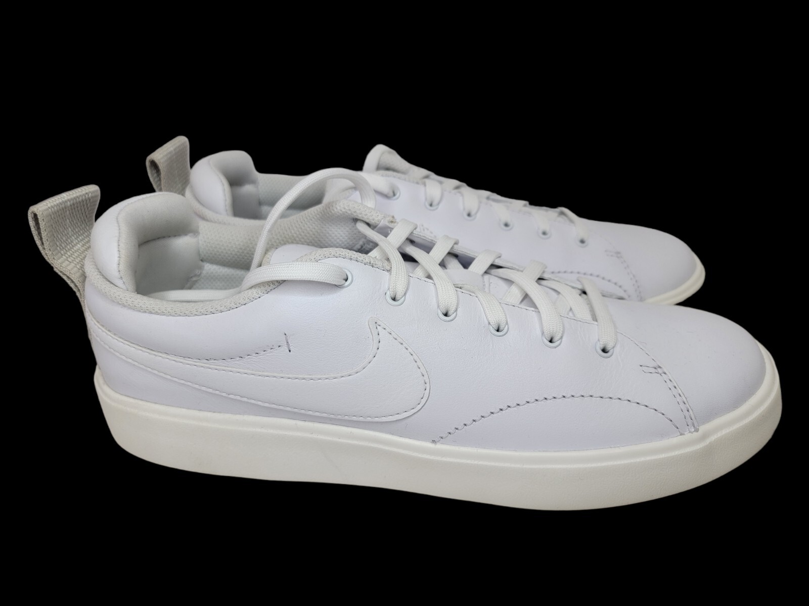Nike Women’s Course Classic Golf Shoes White Waterproof Leather Size 8.5 US