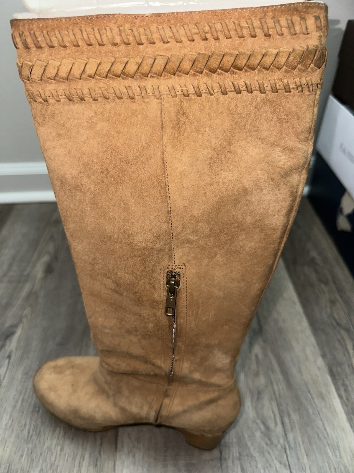 UGG Australia Tan Suede Studded Knee-High Platform Boots Zip Women’s US 9