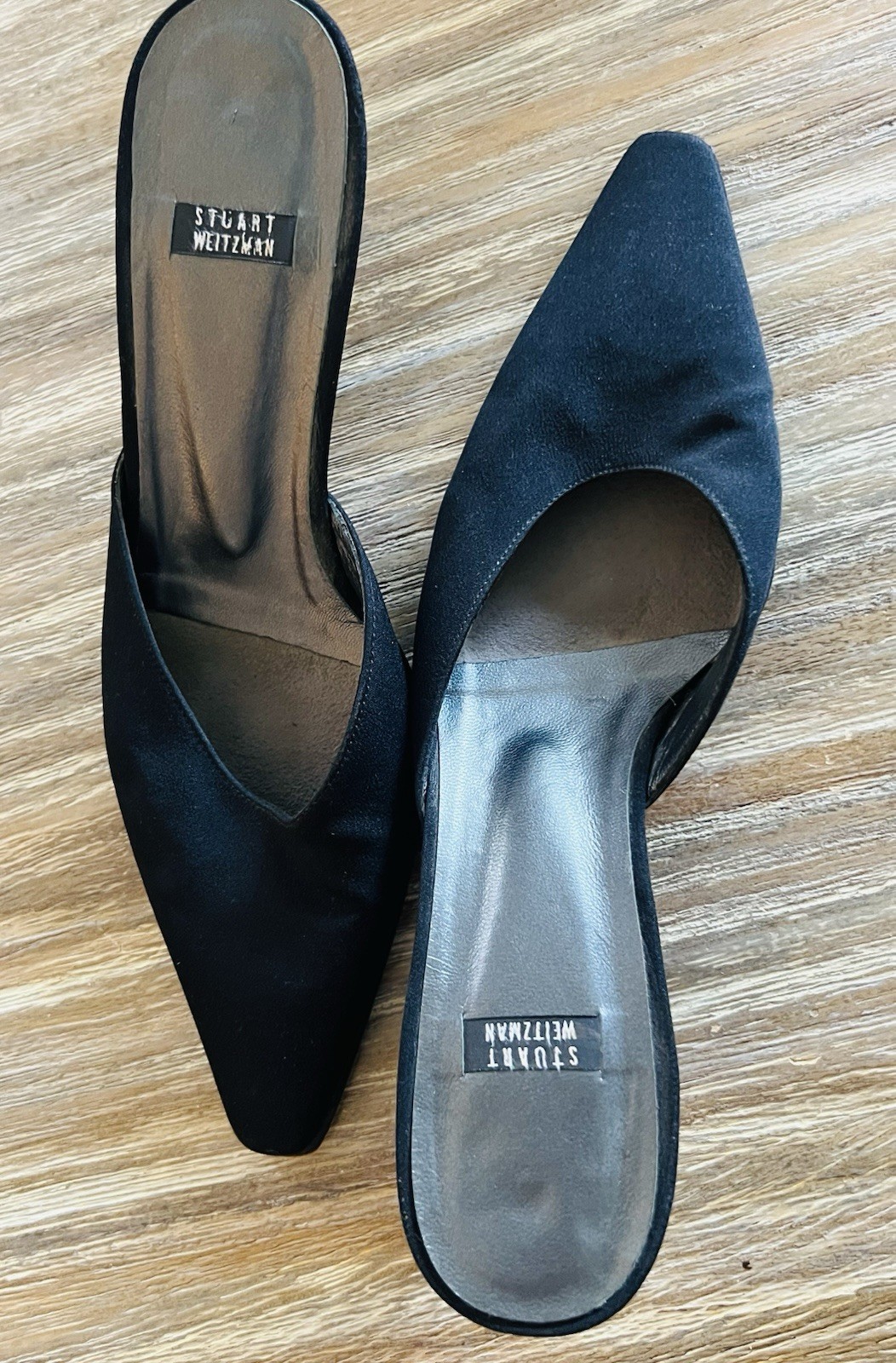 Stuart Weitzman Vtg 90’s Black Pointed Toe Mule Kitten Heel Y2K Sz 7.5