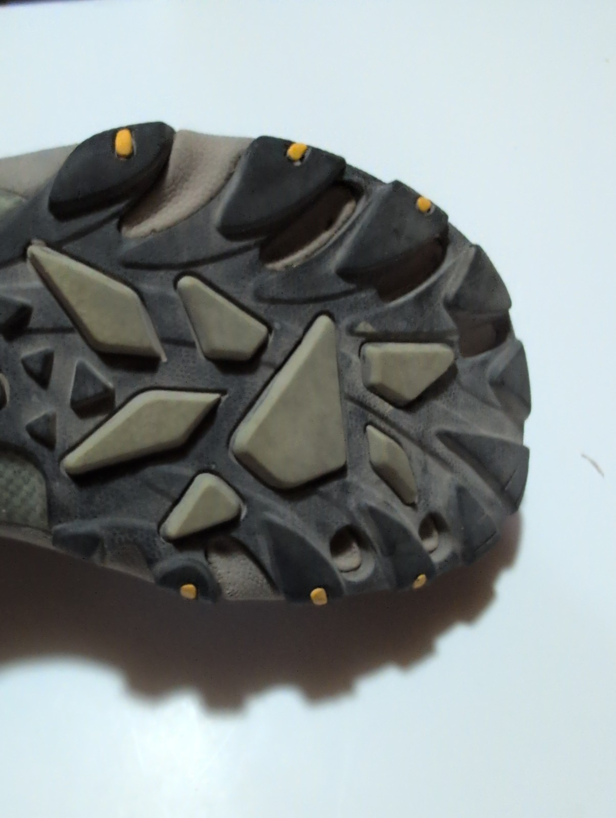 Keen Voyager Vented Hiking Shoes Women’s Brown Leather Trail – US 8.5