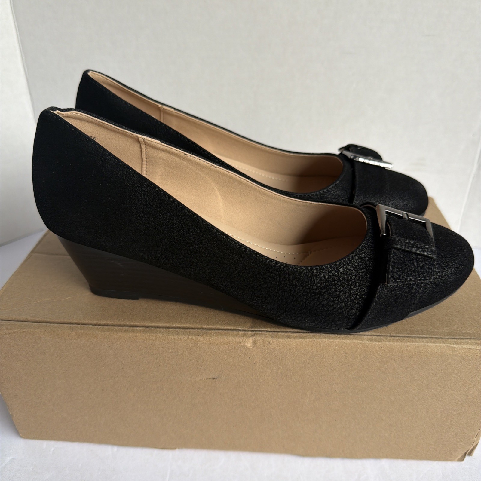 Journee Collection Graysn Wedge Pump, Faux Suede Black, 9 Women’s Shoes
