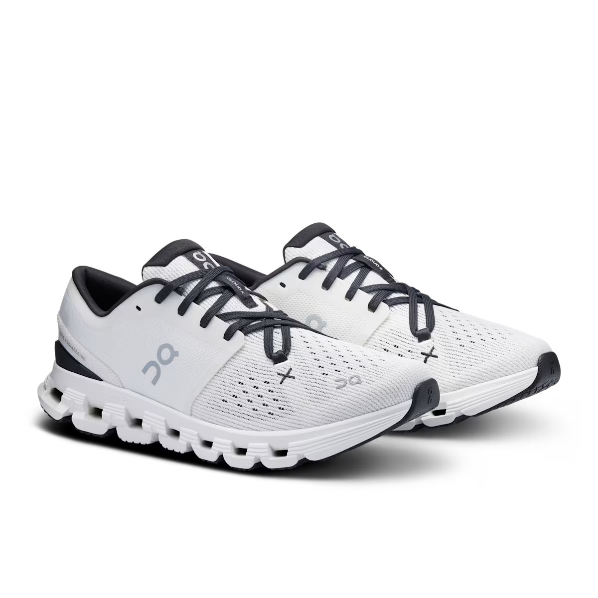 On WoMen’s Cloud X 4 – Ivory / Black. Authentic.