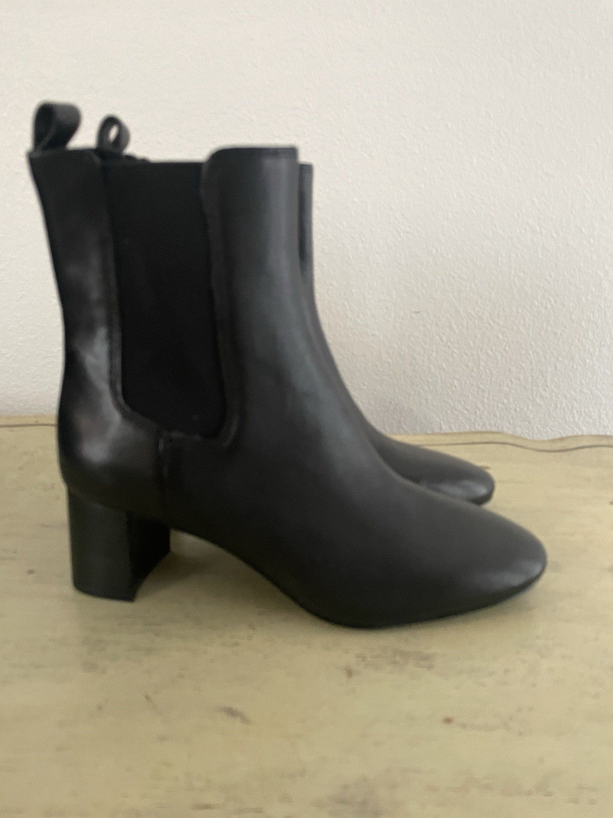 Madewell The Sylvia Chelsea Boot in True Black Size 7 NWOB $228 NX087