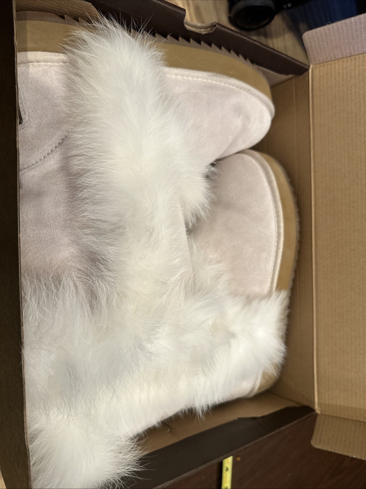 AUSLAND 9256 Women’s Fashion Fur Boot Snow White Faux Fox Fur Size 9.5 Suede
