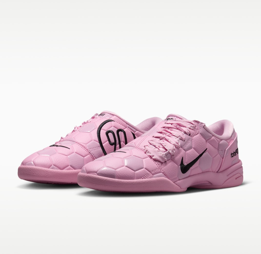 NIKE Women’s Total 90 IO2388-600 Pink Rise Black