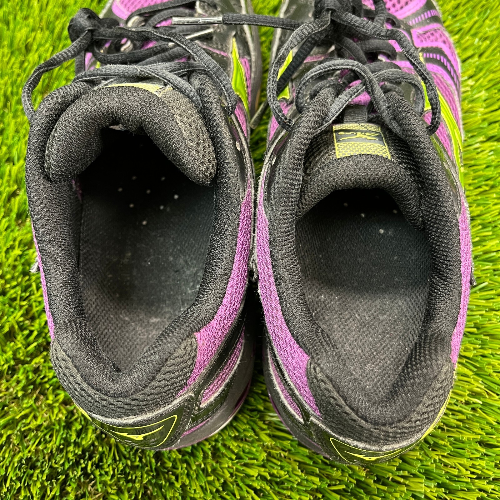 Mizuno Wave Bolt 2 Womens Size 9 Purple Black Volleyball Running Shoes Sneakers