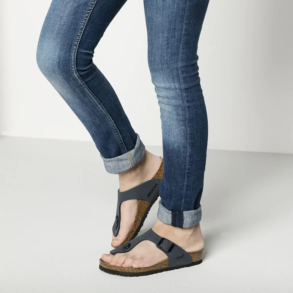 Birkenstock Gizeh Birko-Flor® sandal navy blue EU 36 US women 5-5.5 regular/wide