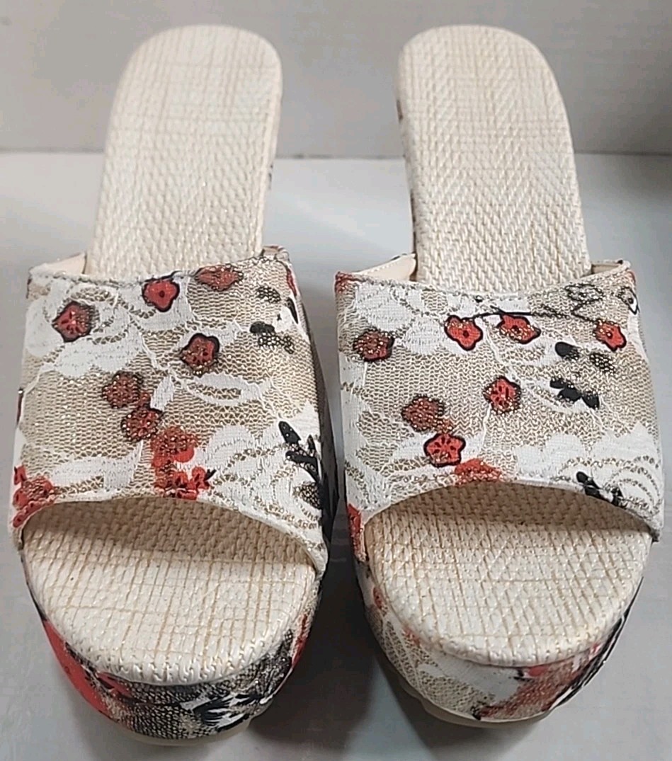 Orange Beige & Gold Open Toe Wedge Floral Shiny Cloth Sandals Size 10 (T184)