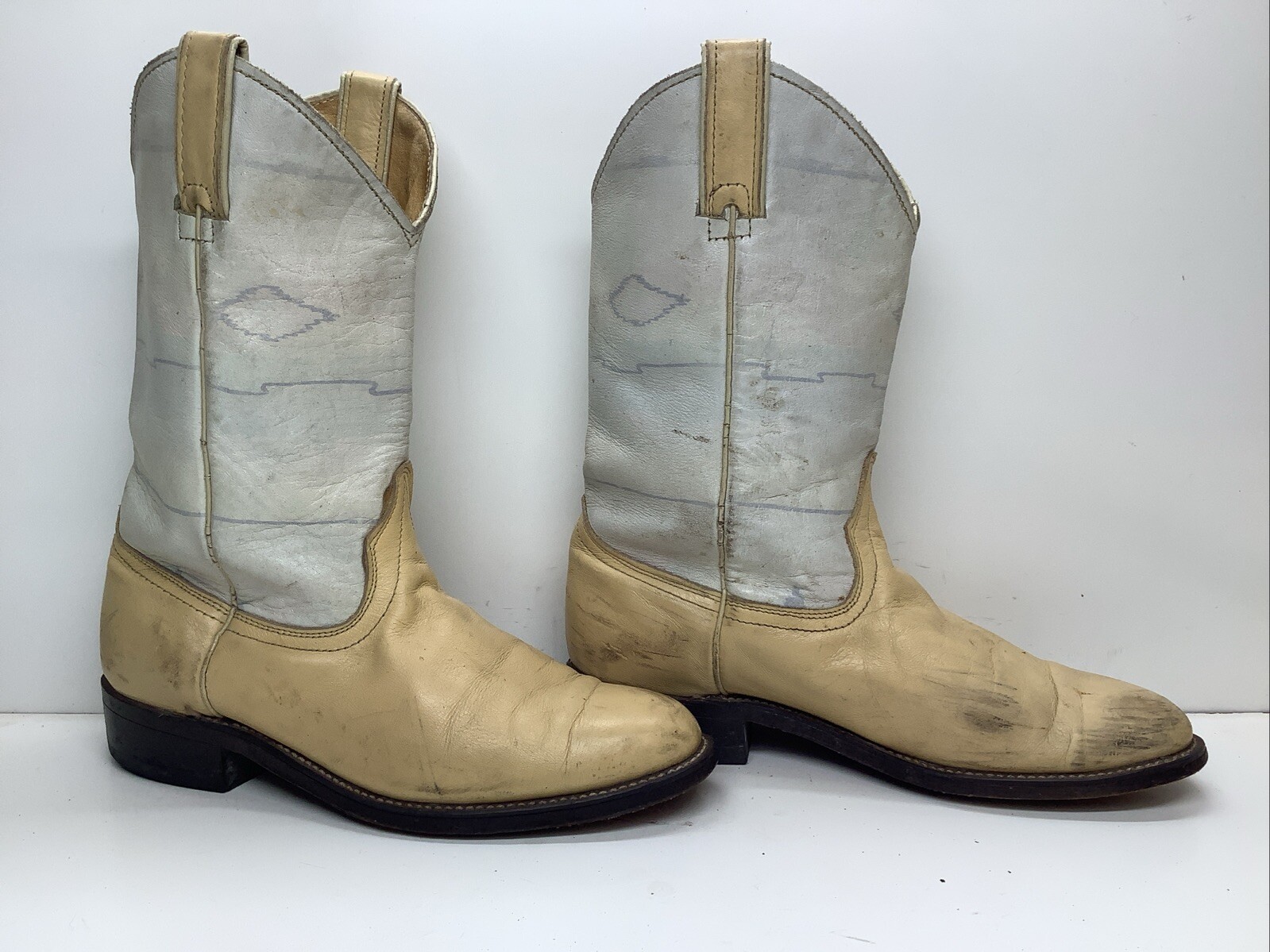 VTG WOMENS WRANGLER COWBOY IVORY BOOTS SIZE 8 M