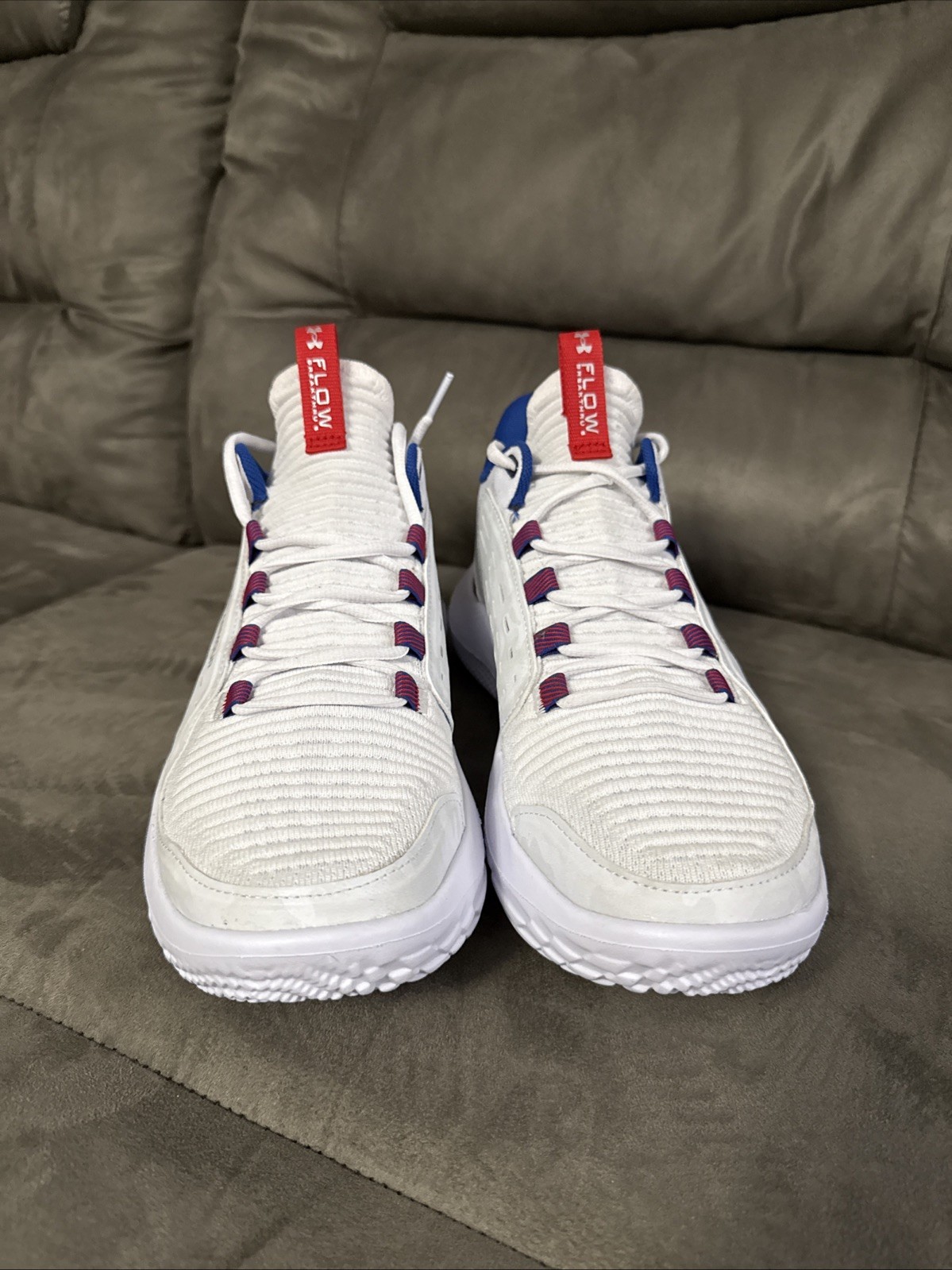 Under Armour Flow Breakthru 5 USA Color 6003104 Women’s Size 10