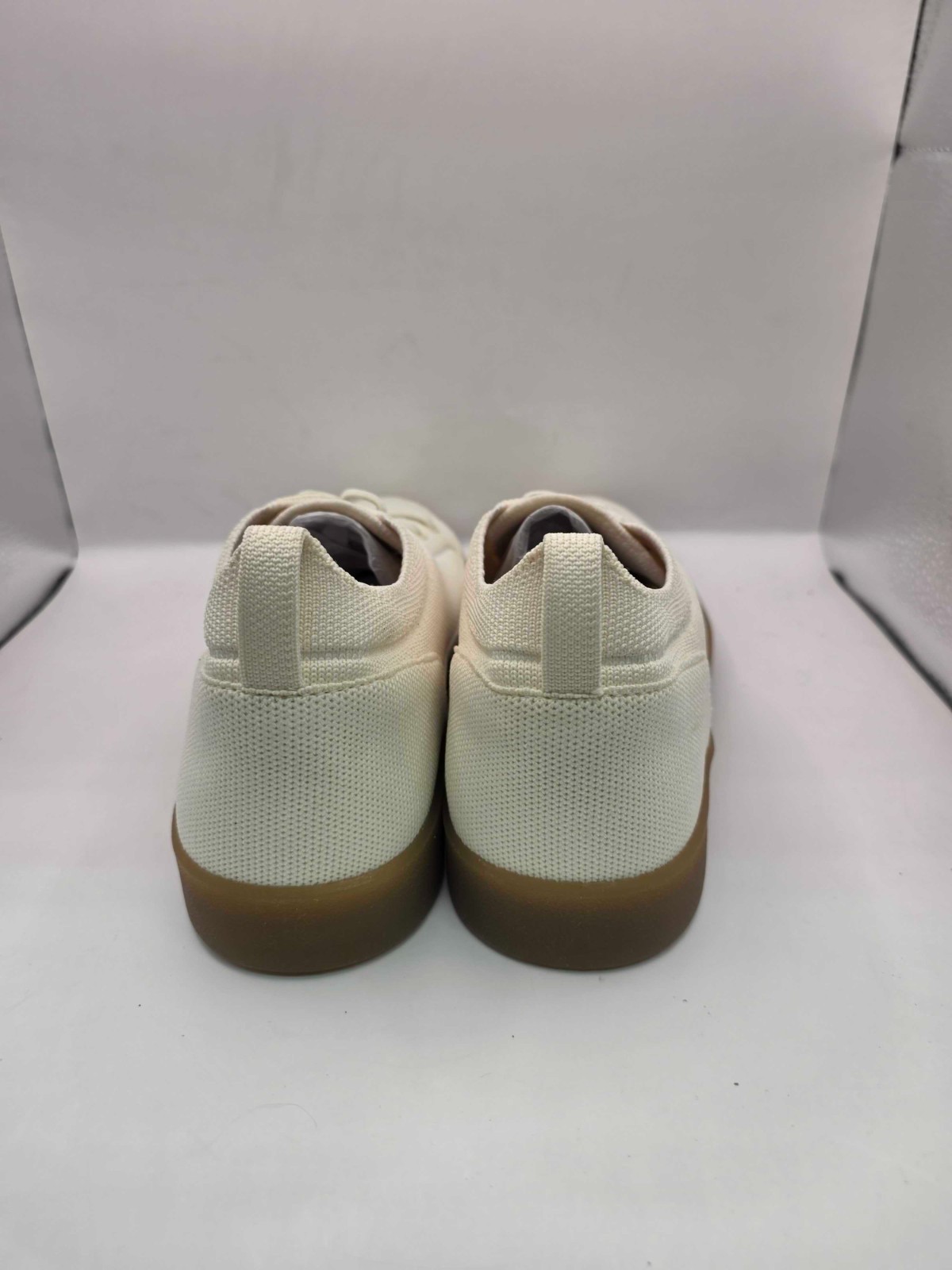 Vionic Women’s Winny Knit Sneaker-White 8.5US