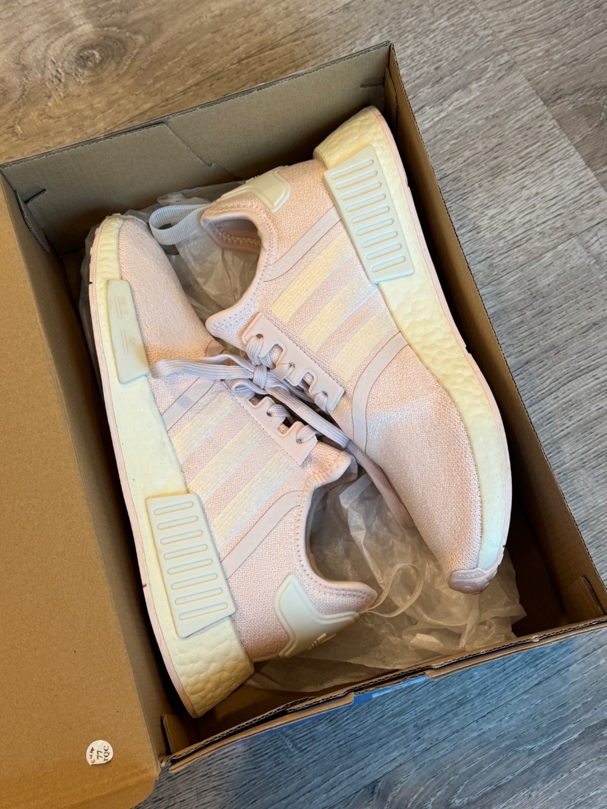 Adidas NMD_R1 Sneakers | Ladies 8.5 | Pink/Cream Wonder Quartz