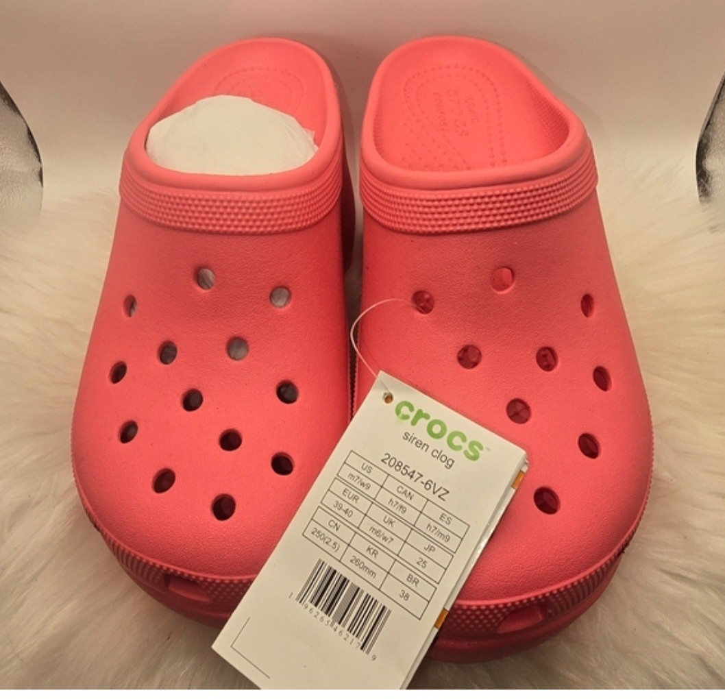 Crocs Siren Clog Pink Women’s Size 9 High Heel Slip-On Comfort Logo