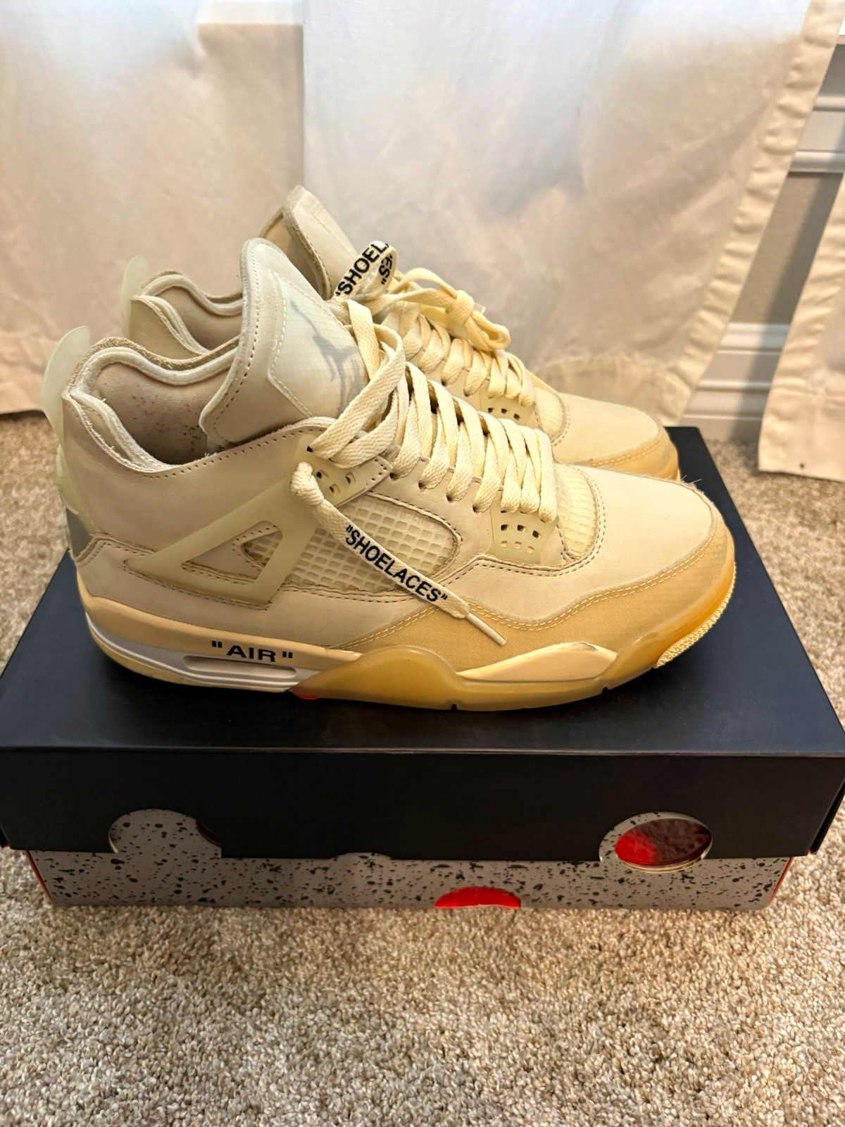 Jordan Air Jordan 4 Retro SP x Off-White Sail Beige Mid Top Lace-Up CV9388-100