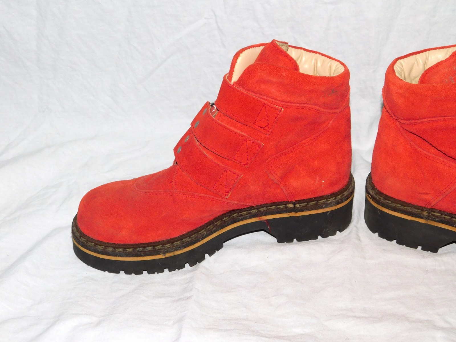 Vintage GEIER WALLY 38 7.5 8 Austria Red Suede Hiking Boots Metal Buckles Woman