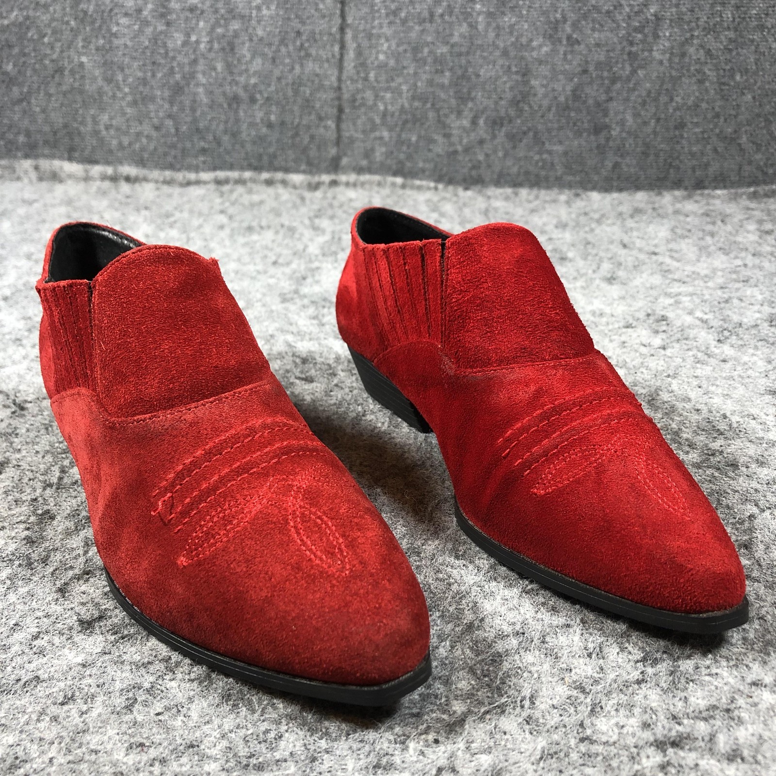 Sam & Libby Womens 6.5 Red Suede Western Ankle Boots Cuban Heel Booties
